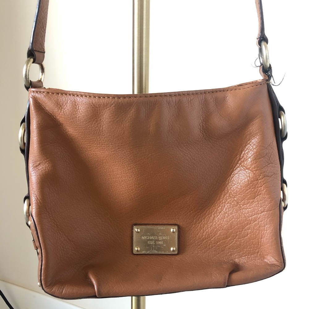 Michael Kors Crossbody Bag, well-loved ❤️